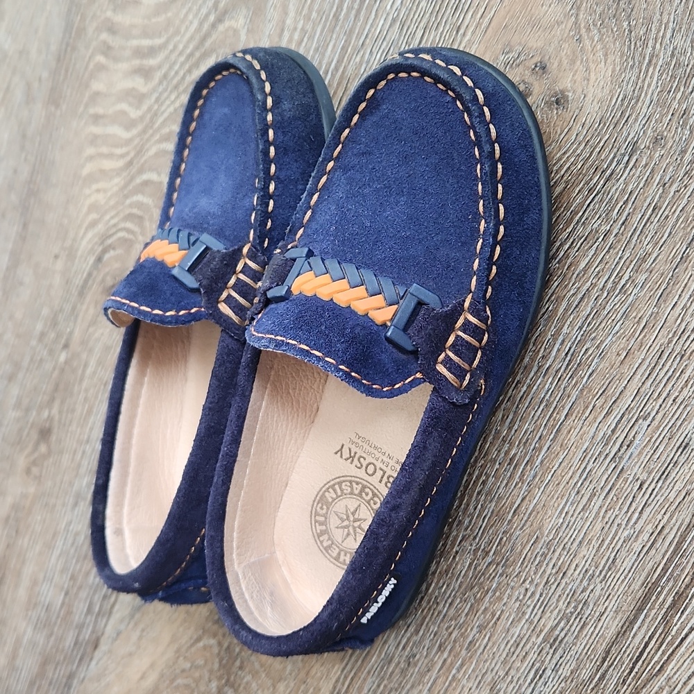 Pablosky European Suade Moccasins Toddler Size 27 Eur (10 US)